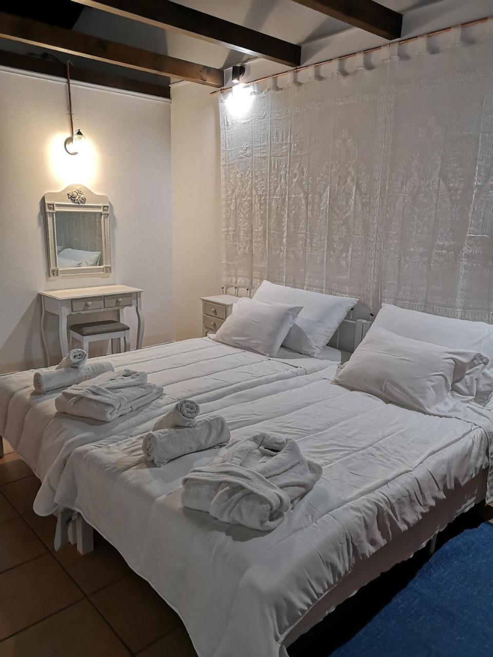 Giorgio Voo Apartments Гайос Экстерьер фото